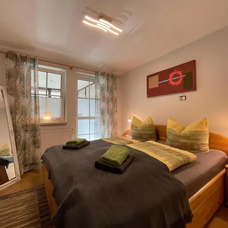 - Uhunest * Rudolstadt