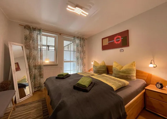 - Uhunest * Rudolstadt