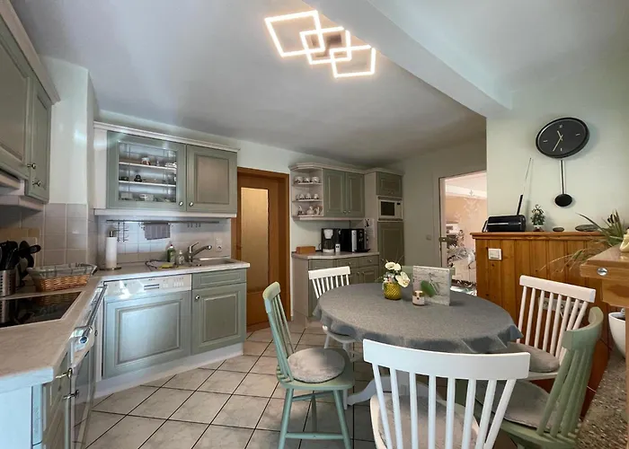 Holiday home - Uhunest